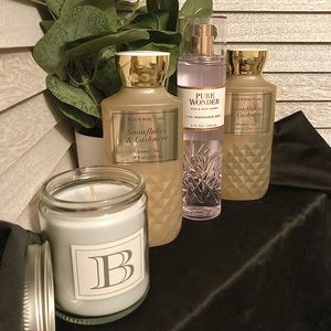 Bath & Body Works Pure Wonder & Snowflakes & Cashmere body mist and Shower Gel